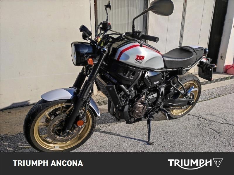 YAMAHA XSR 700 Xtribute Abs