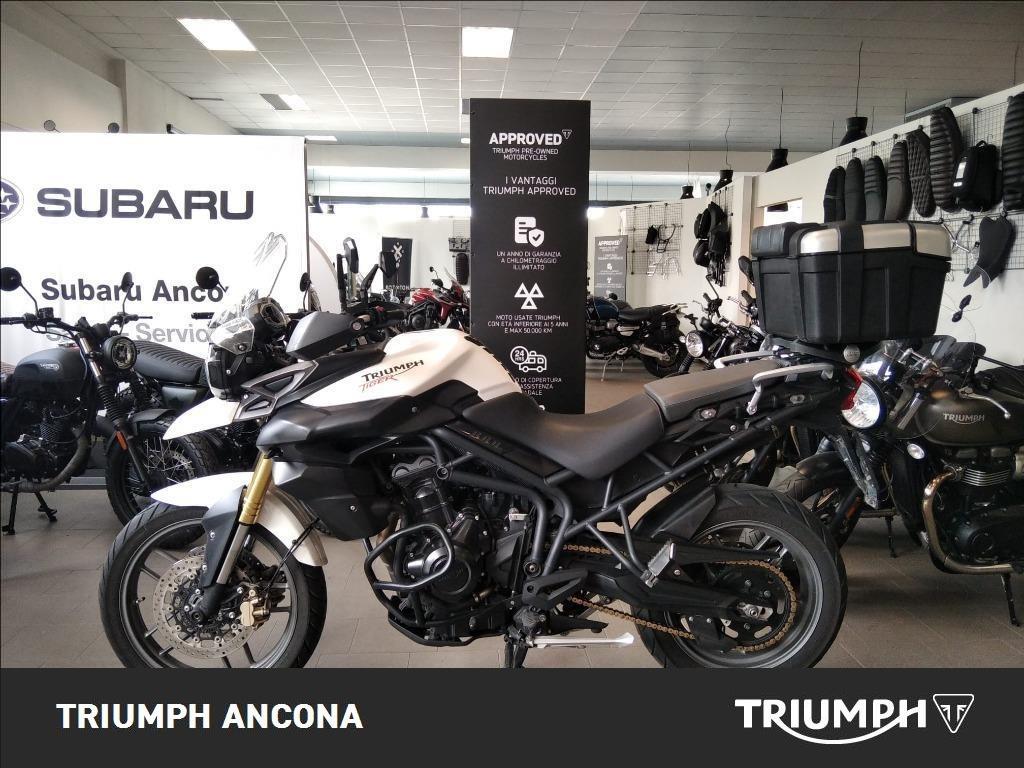 TRIUMPH Tiger 800 Abs