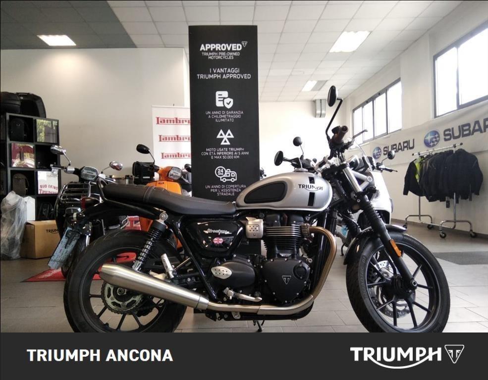 TRIUMPH Street Twin 900 