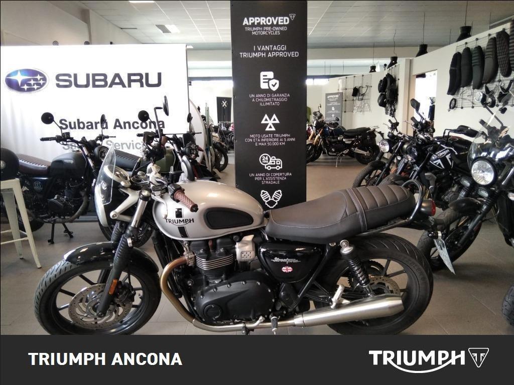 TRIUMPH Street Twin 900 