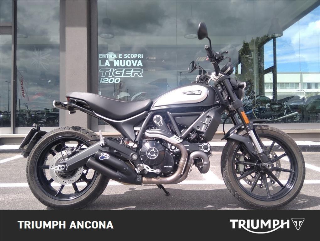 DUCATI Scrambler 800 Icon Dark