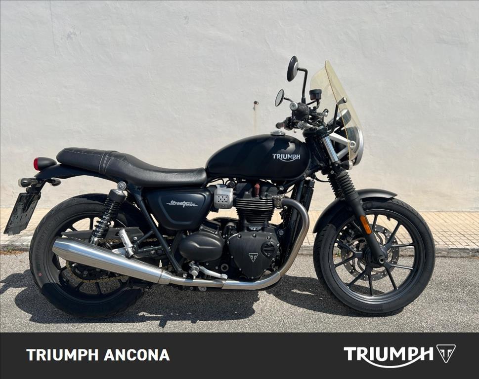 TRIUMPH Street Twin 900 