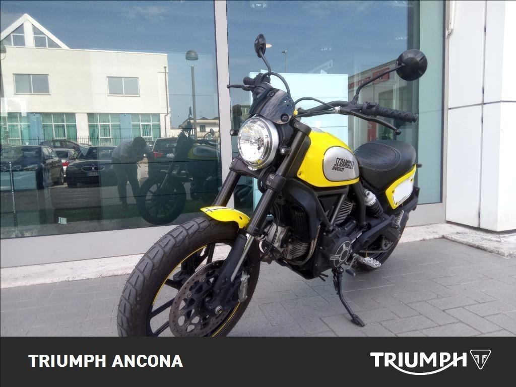 DUCATI Scrambler 800 Flat Track Pro
