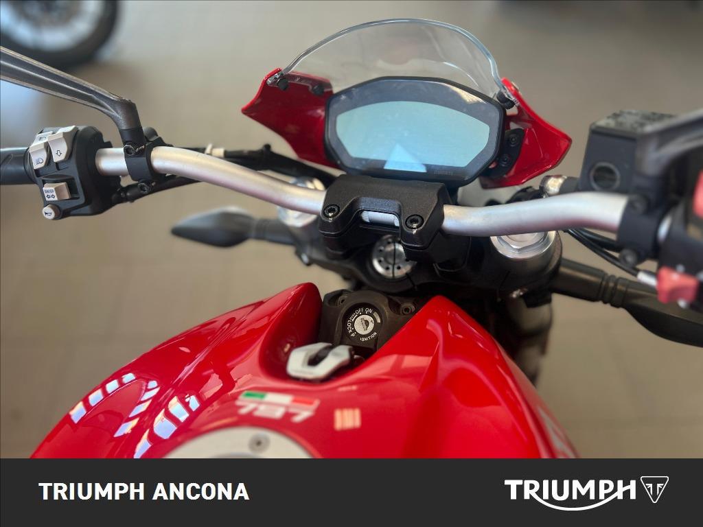 DUCATI Monster 797 plus Red