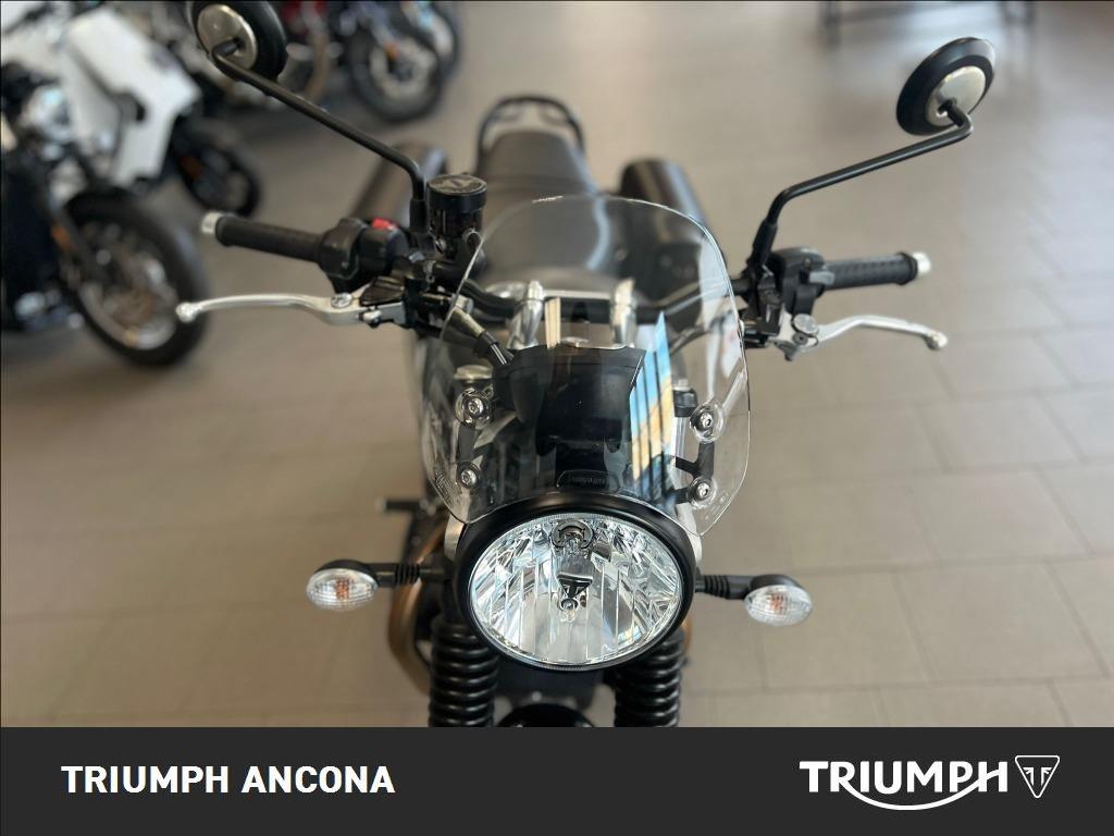 TRIUMPH Street Twin 900 