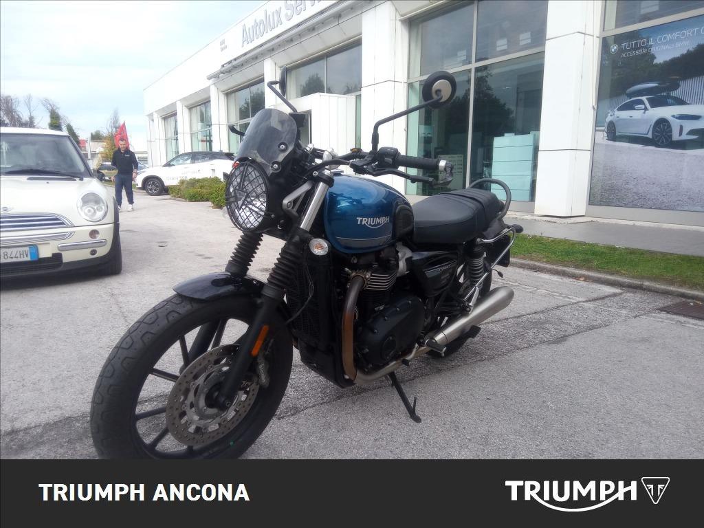 TRIUMPH Street Twin 900 