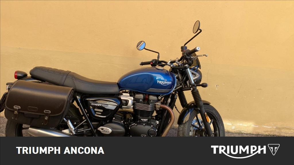 TRIUMPH Street Twin 900 