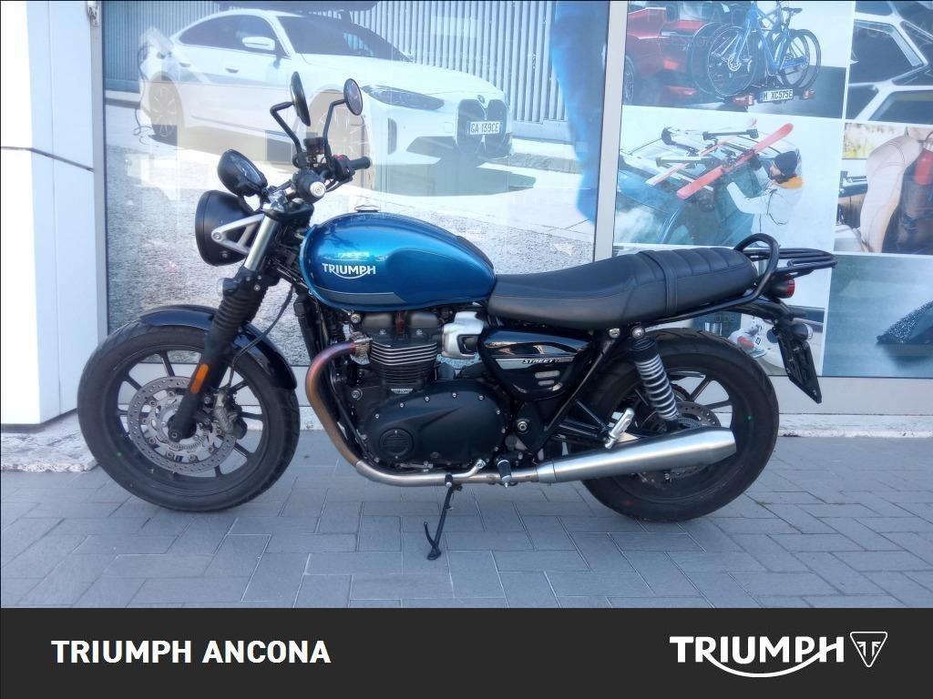 TRIUMPH Street Twin 900 