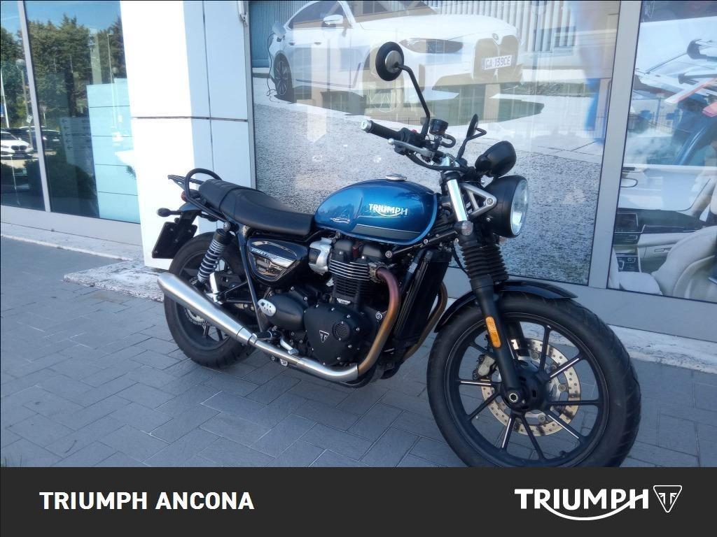 TRIUMPH Street Twin 900 