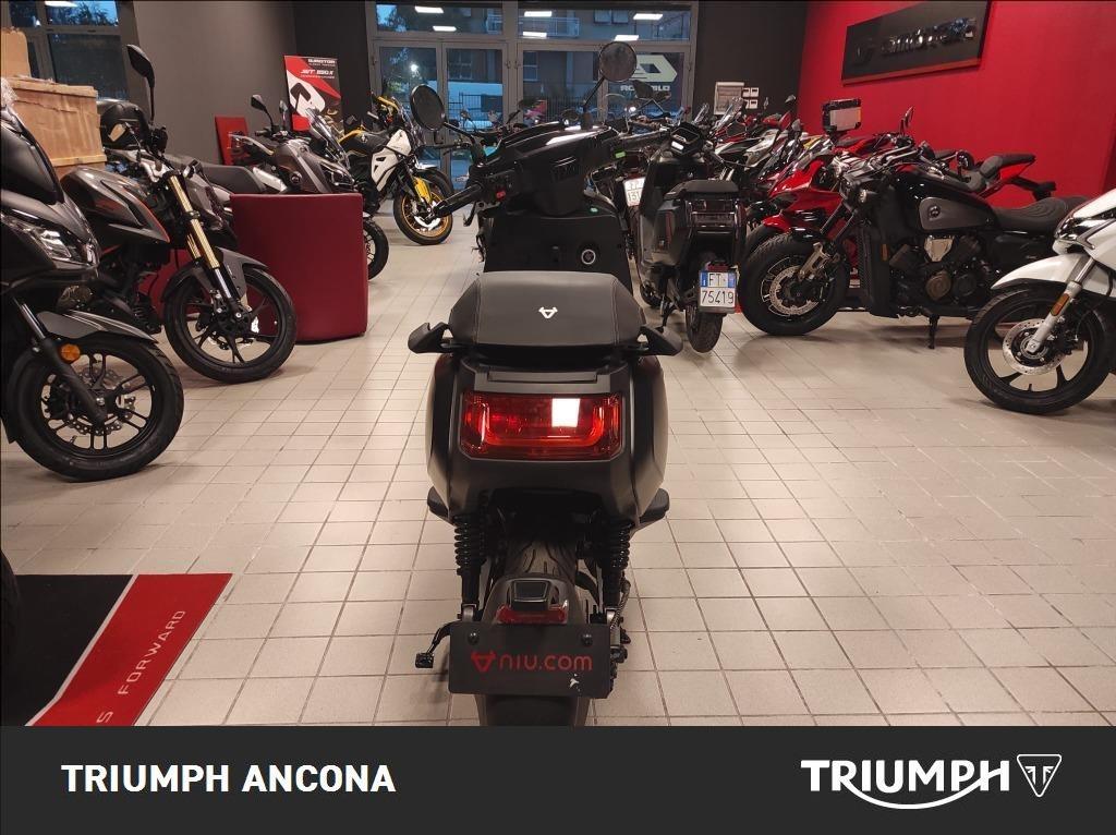 NIU MQi GT Evo 100km/h