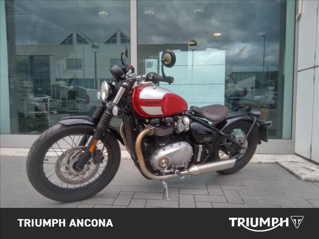 TRIUMPH Bonneville 1200 Bobber E4