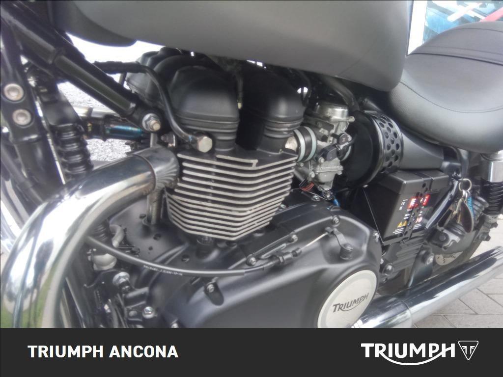 TRIUMPH Speedmaster 865 