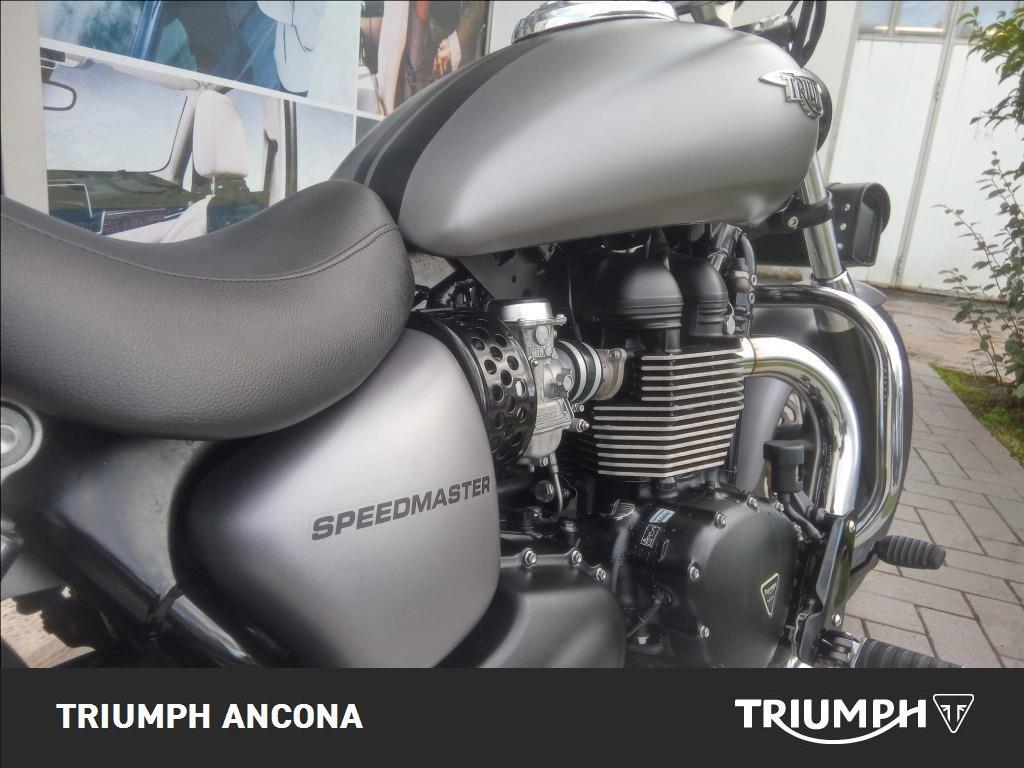 TRIUMPH Speedmaster 865 