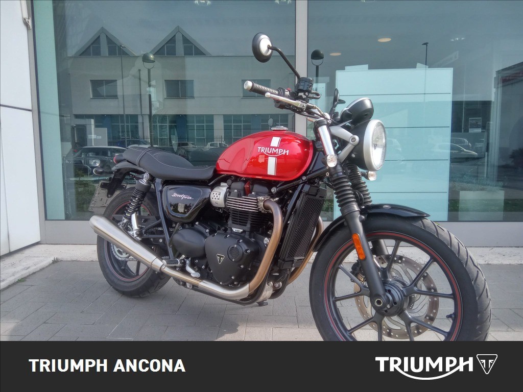 TRIUMPH Street Twin 900 