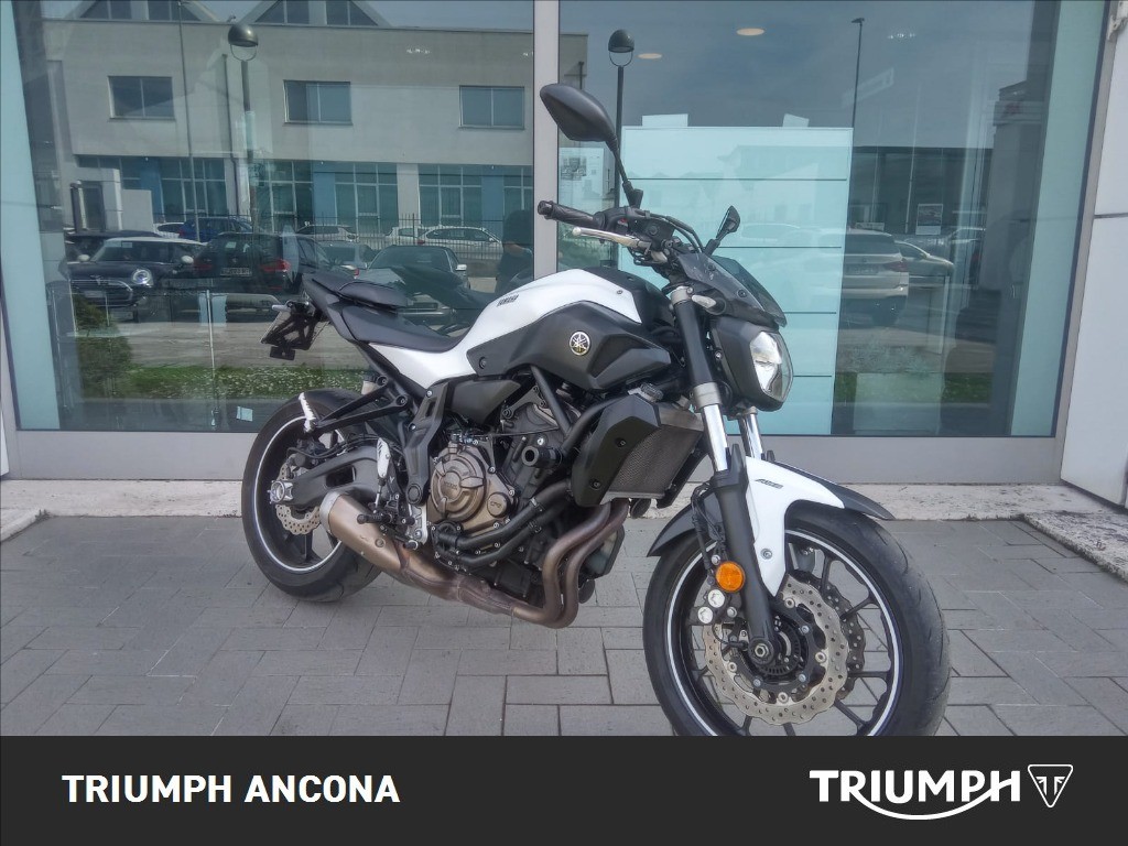 YAMAHA MT-07 690 Abs