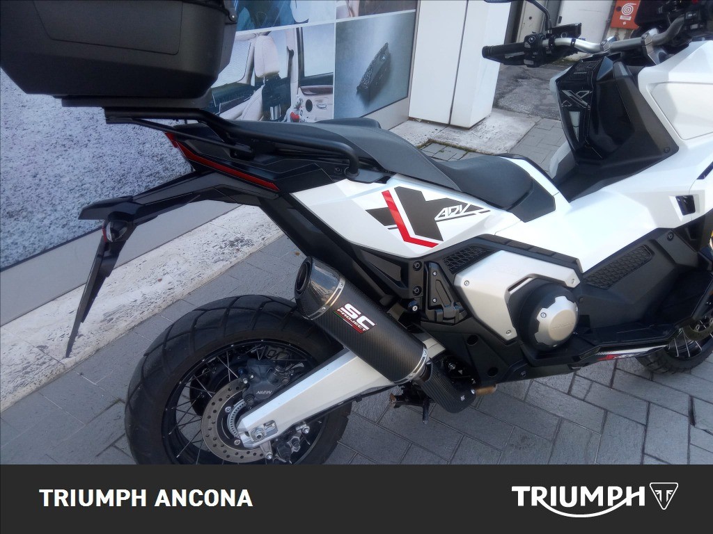 HONDA X-ADV 750 DCT Abs