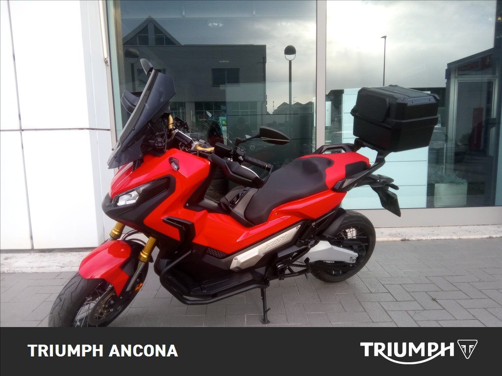 HONDA X-ADV 750 DCT Abs