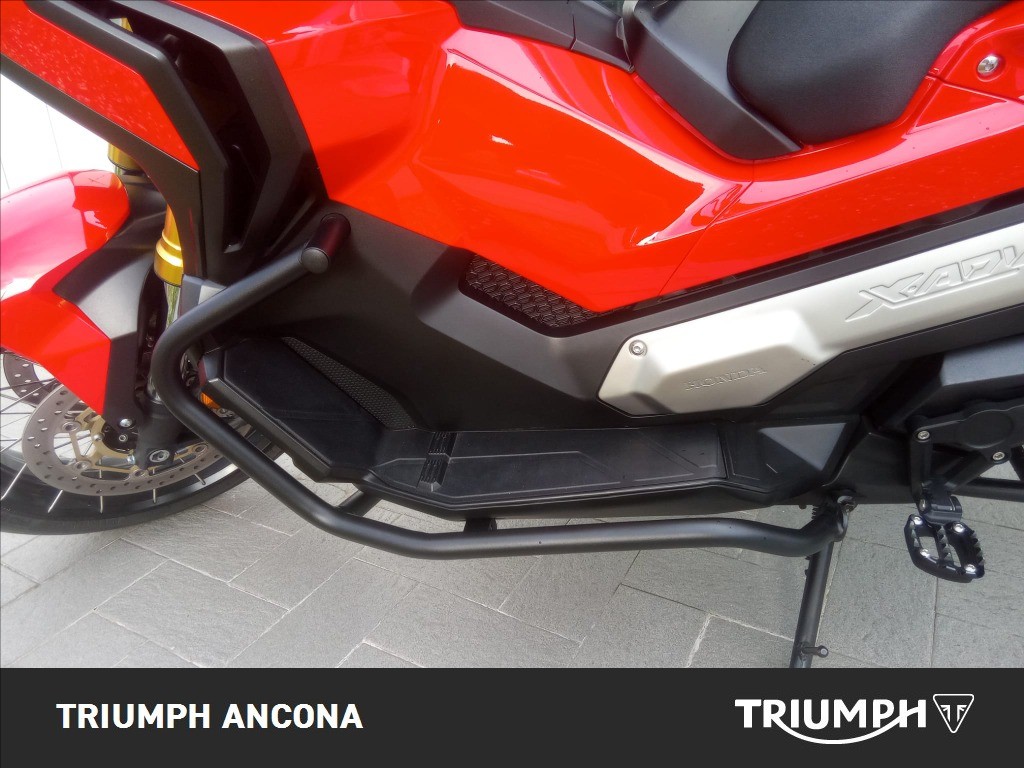 HONDA X-ADV 750 DCT Abs