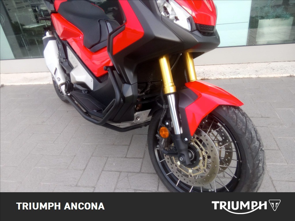 HONDA X-ADV 750 DCT Abs