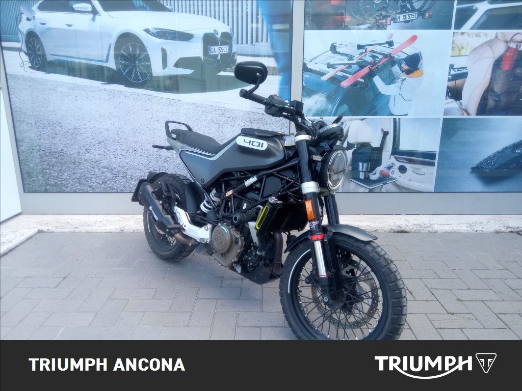 HUSQVARNA Svartpilen 401 4T