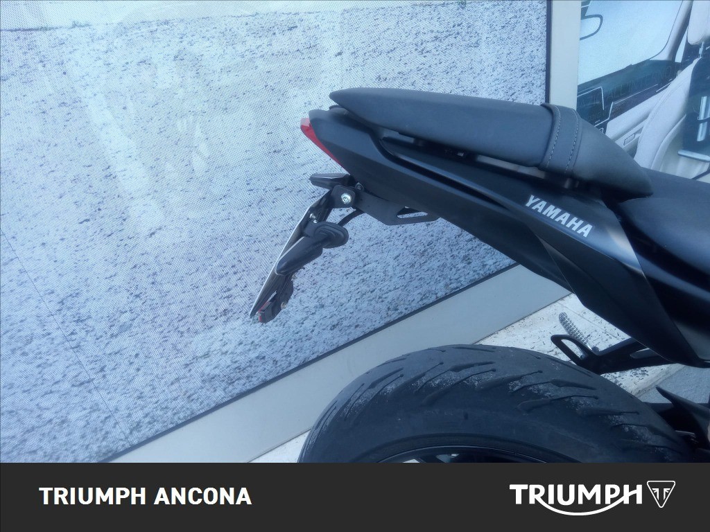 YAMAHA MT-07 690 Abs