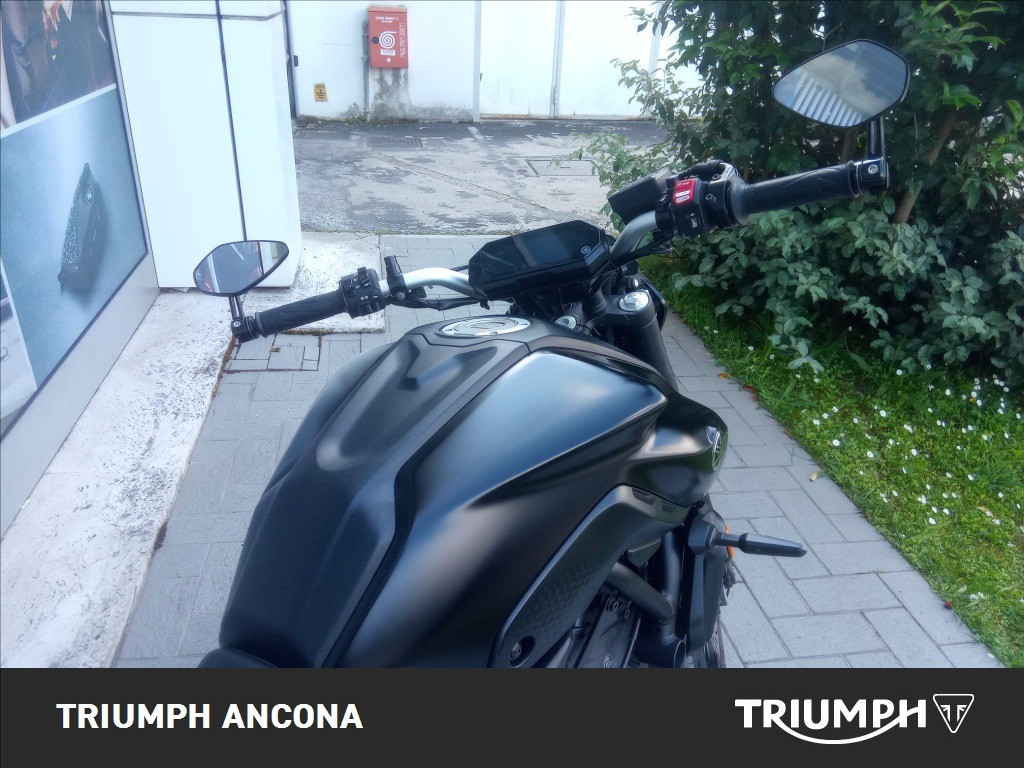 YAMAHA MT-07 690 Abs