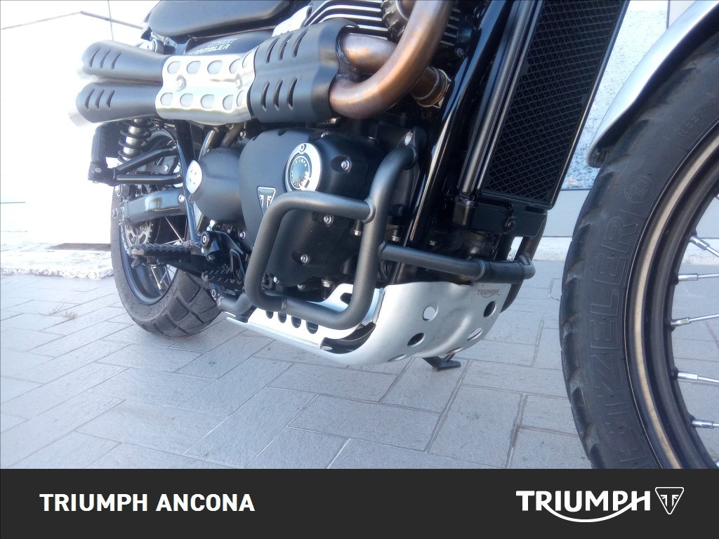 TRIUMPH Street Scrambler 900 
