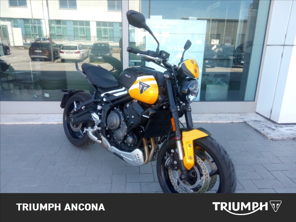 TRIUMPH Trident 660 Cosmic Yellow / Sapphire Black Abs