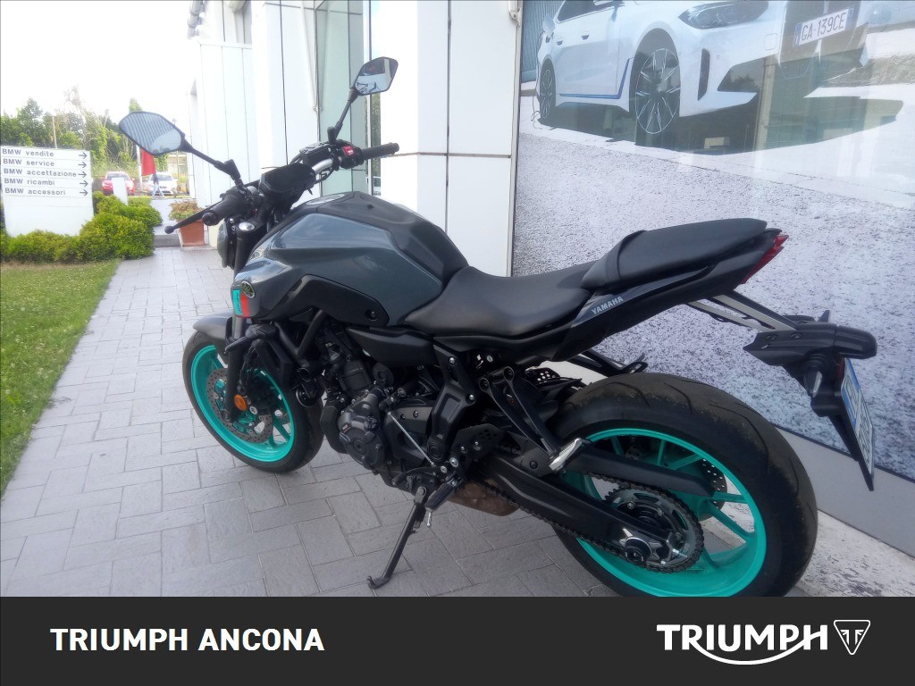 YAMAHA MT-07 690 Abs