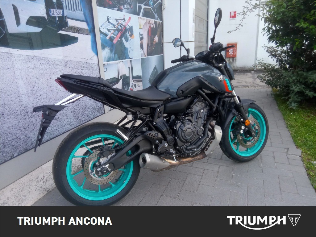 YAMAHA MT-07 690 Abs