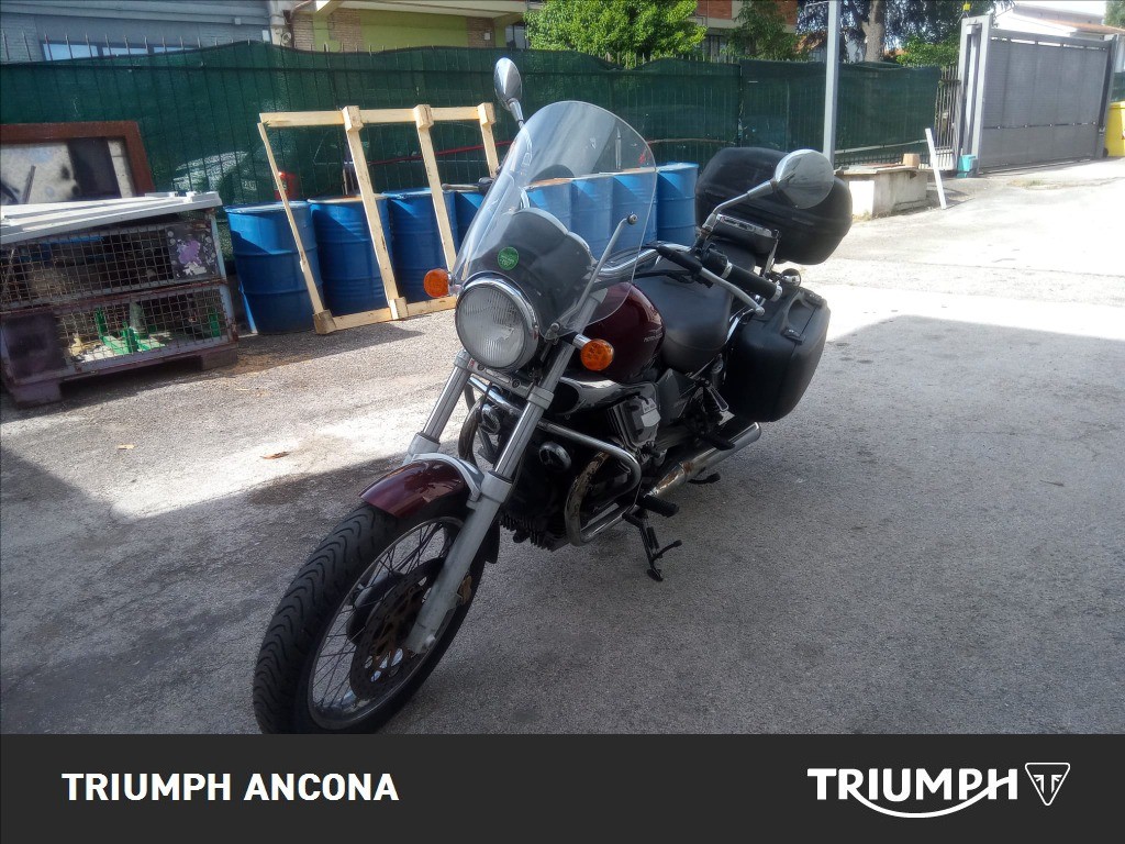 MOTO GUZZI Nevada 750 