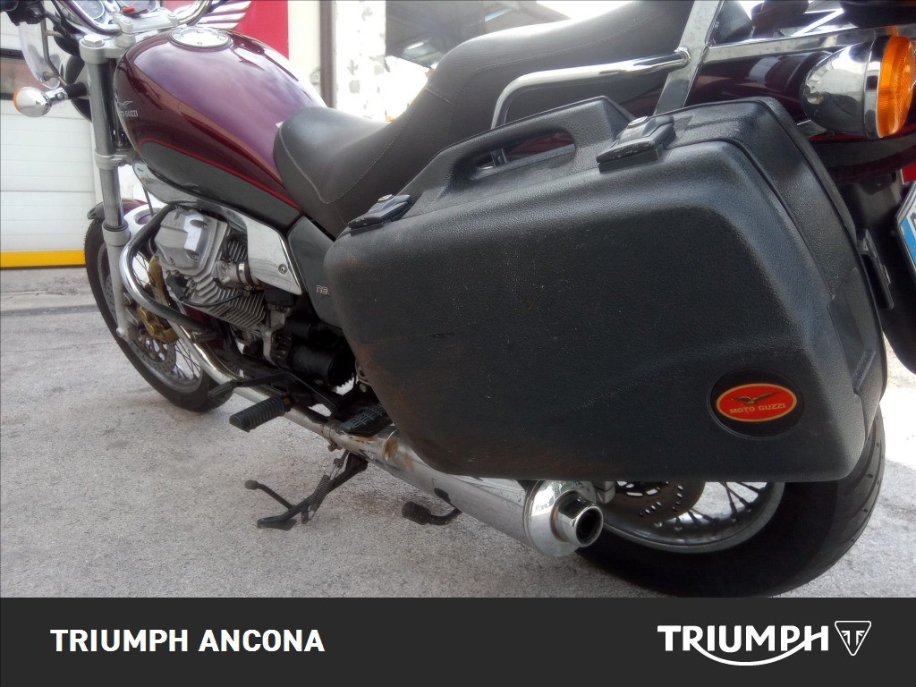 MOTO GUZZI Nevada 750 