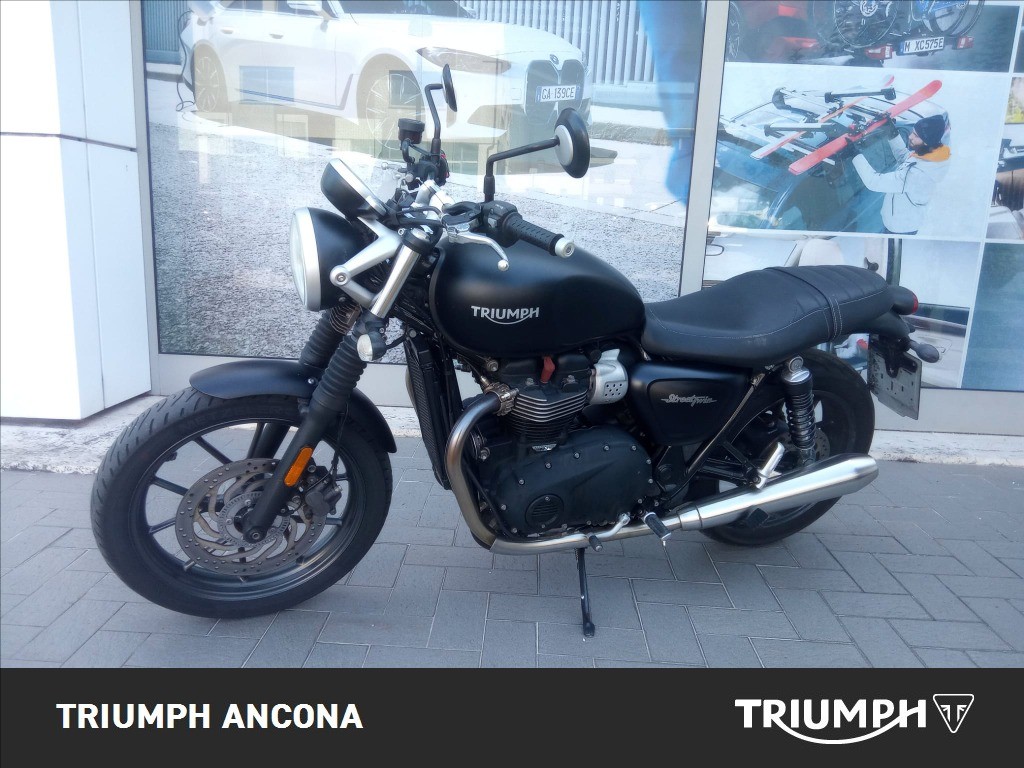 TRIUMPH Street Twin 900 