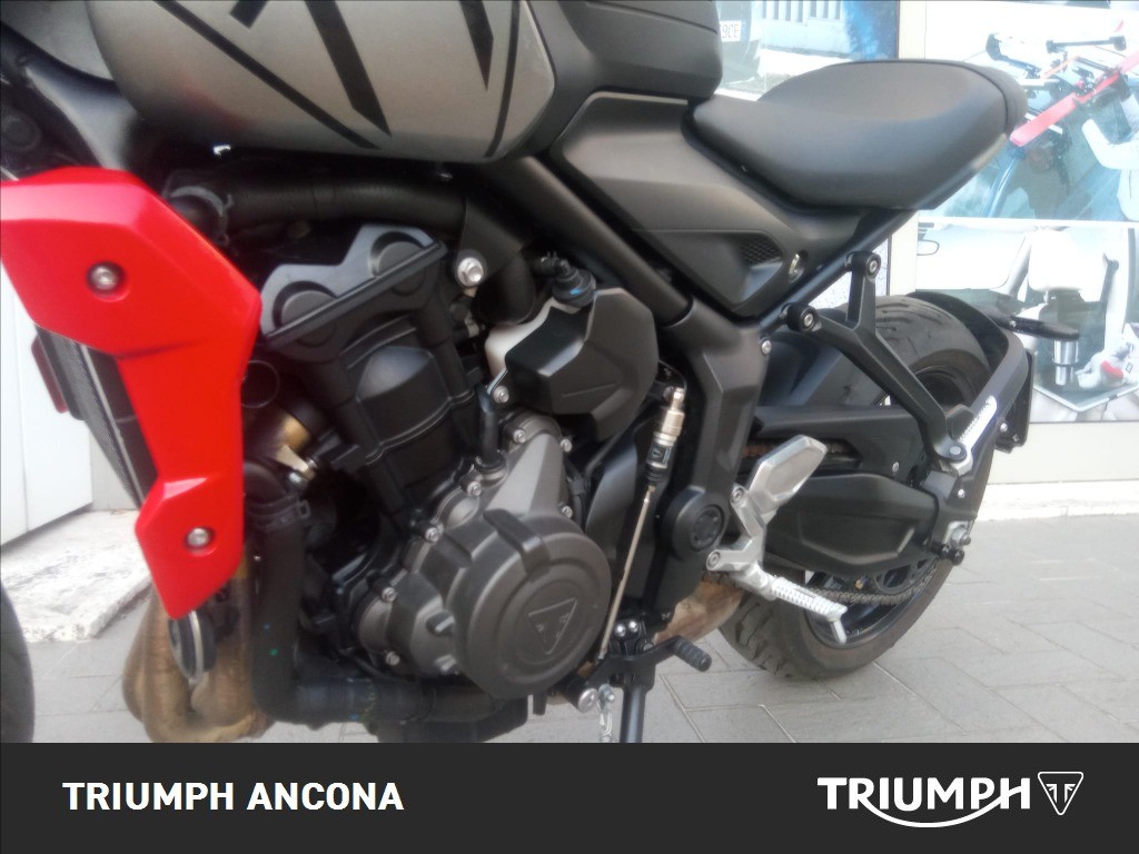 TRIUMPH Trident 660 dep.A2 Abs